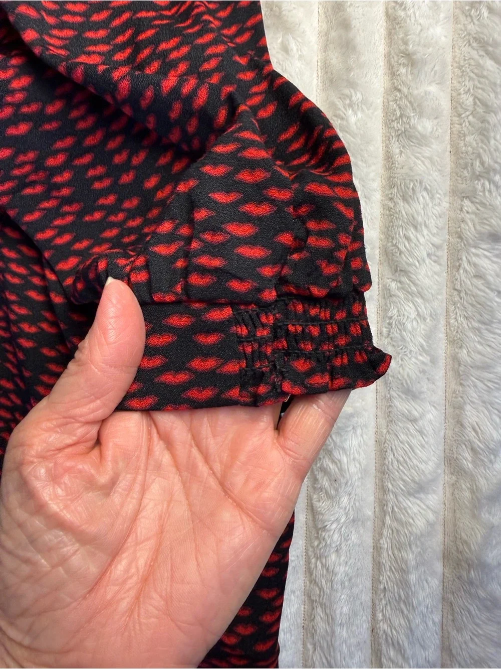 Reformation Joelle French Kiss Red Black Puffed Sleeve Tie Front Blouse Size M
